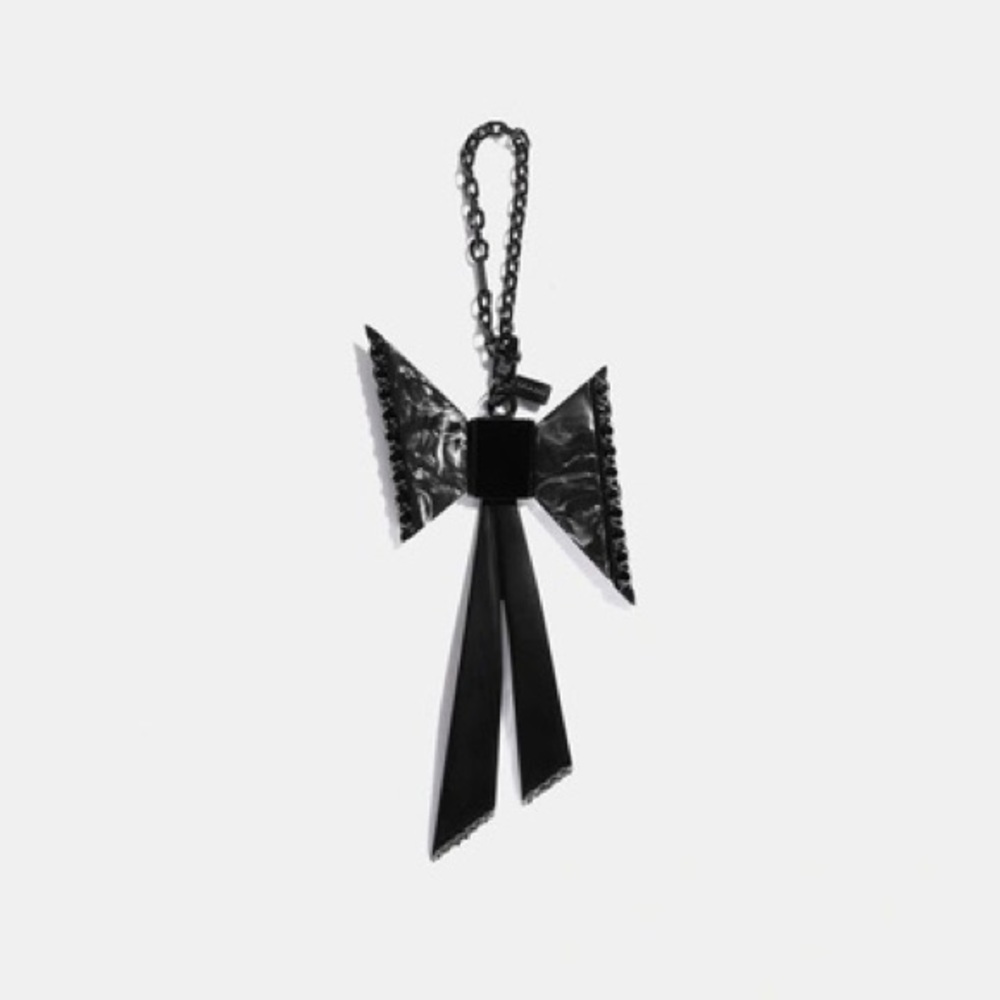 Coach bow charm (ISO)